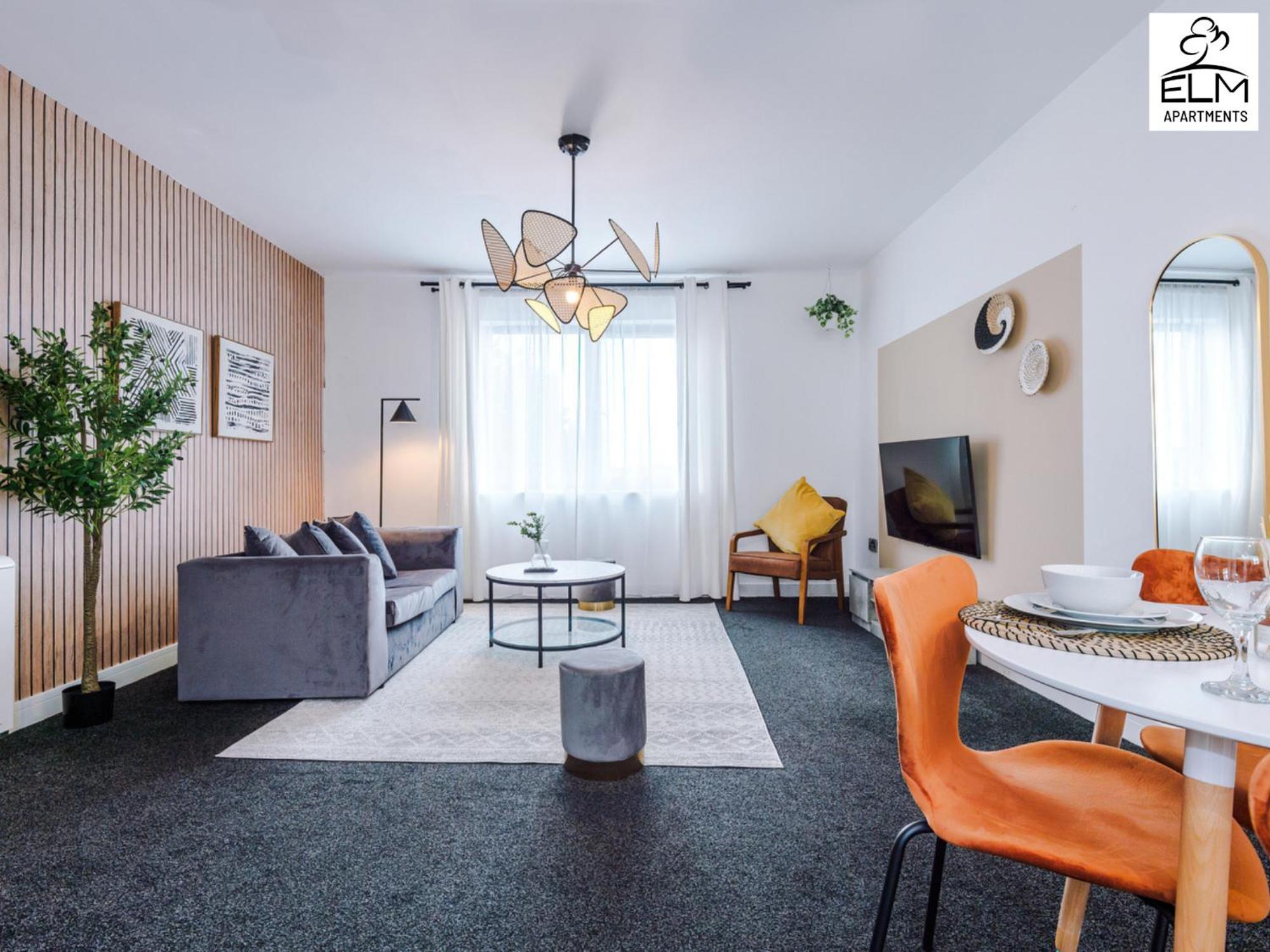 Elm Aparthotel , Collection Of Apartments Available Near Media City , Free Parking マンチェスター エクステリア 写真