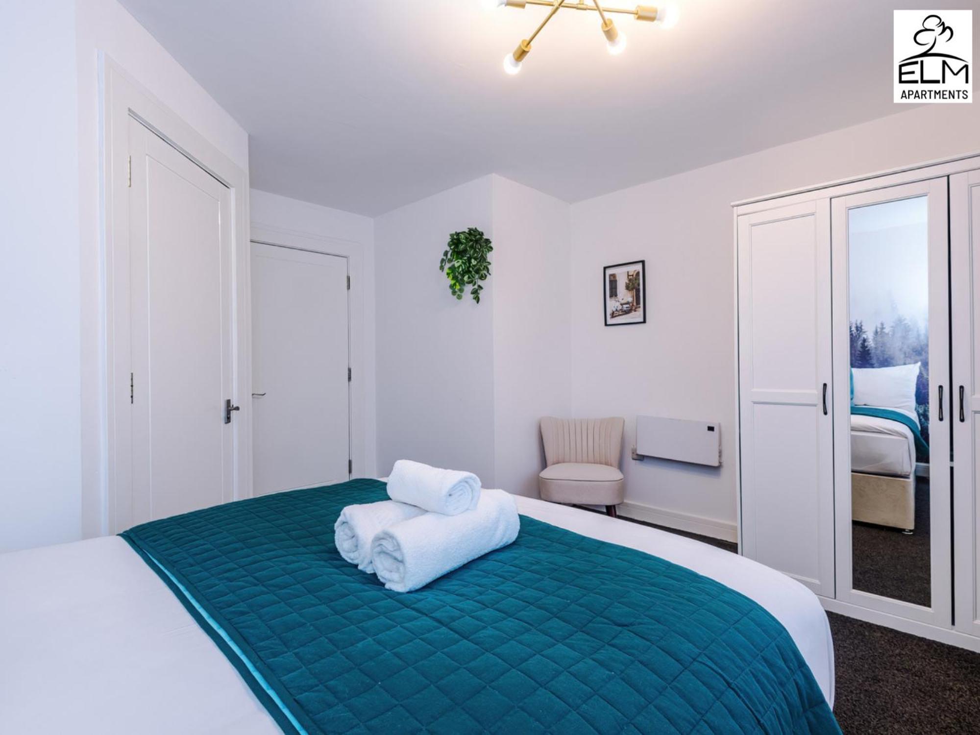 Elm Aparthotel , Collection Of Apartments Available Near Media City , Free Parking マンチェスター エクステリア 写真