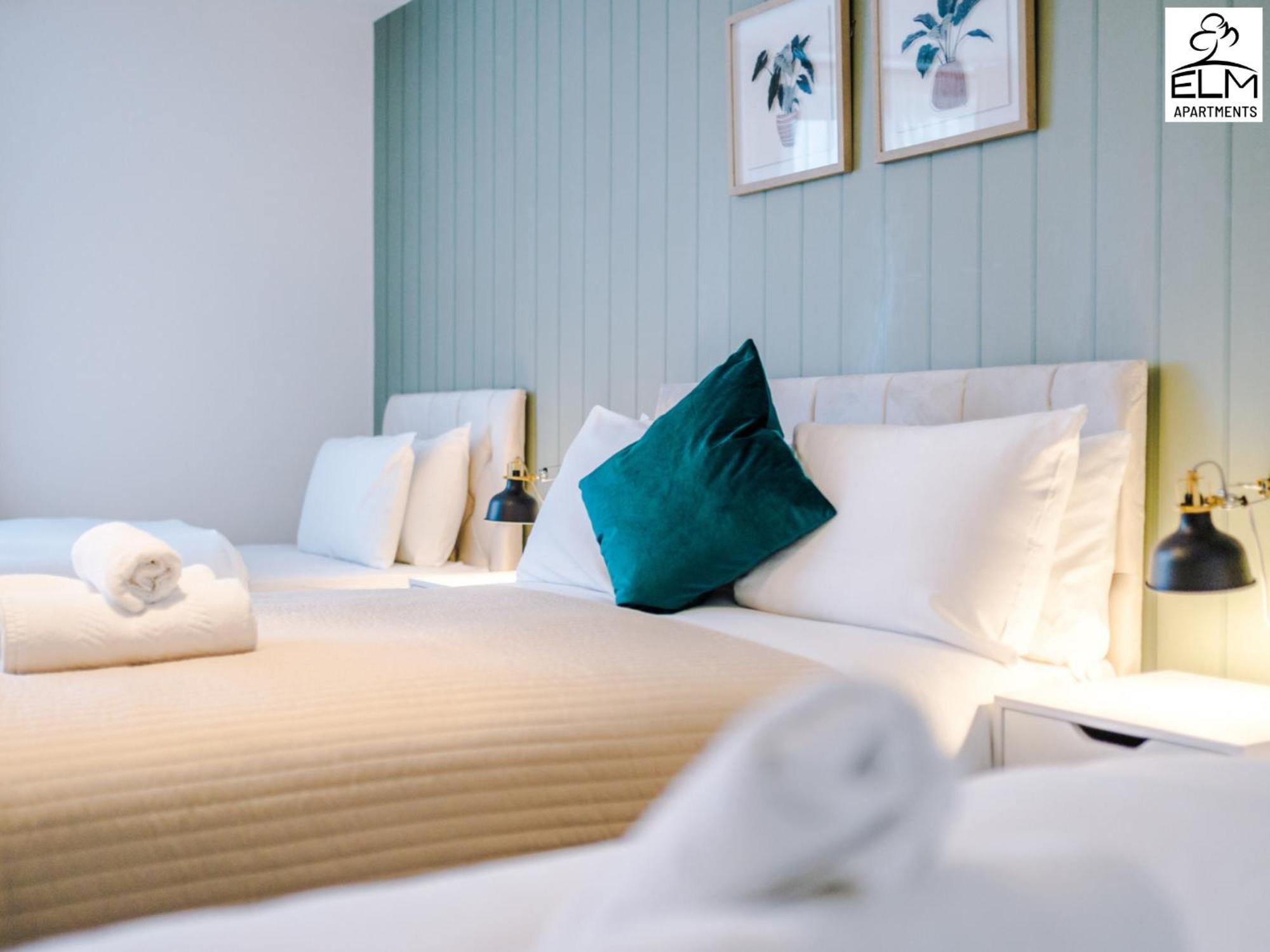 Elm Aparthotel , Collection Of Apartments Available Near Media City , Free Parking マンチェスター エクステリア 写真