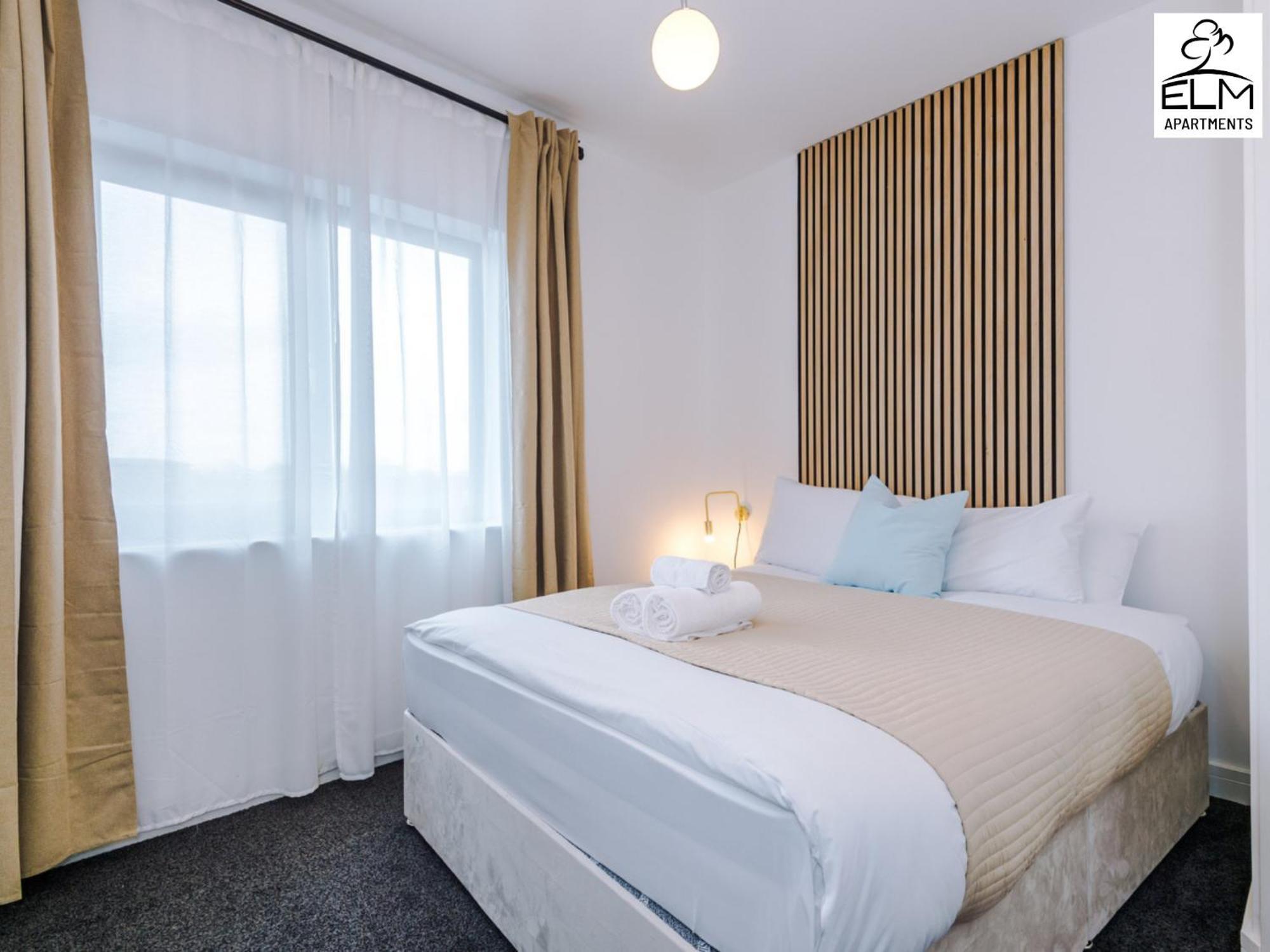 Elm Aparthotel , Collection Of Apartments Available Near Media City , Free Parking マンチェスター エクステリア 写真
