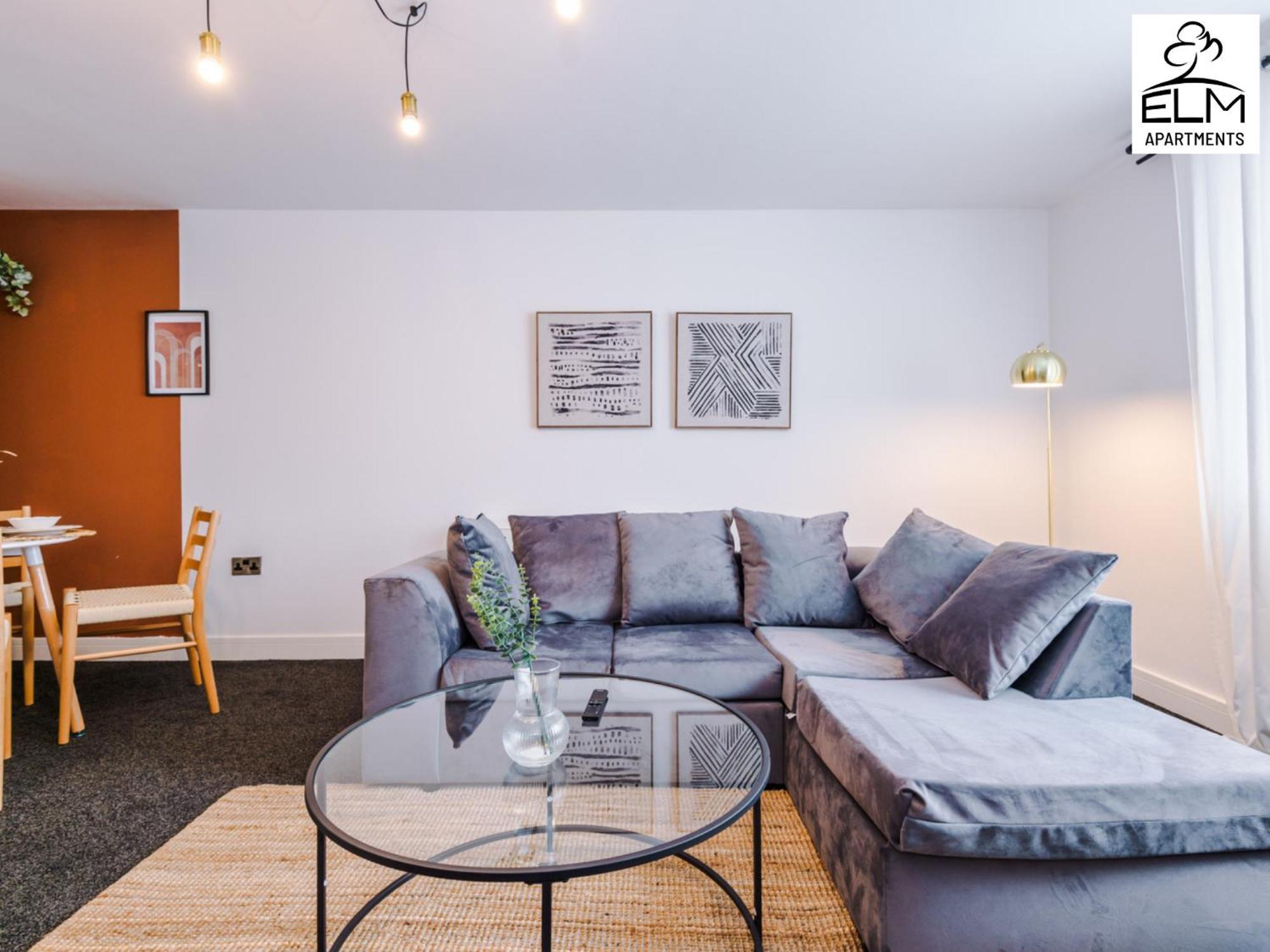 Elm Aparthotel , Collection Of Apartments Available Near Media City , Free Parking マンチェスター エクステリア 写真