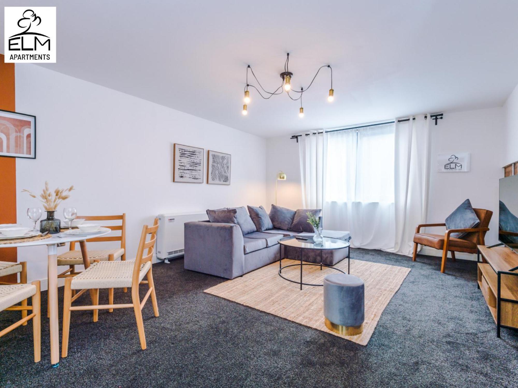 Elm Aparthotel , Collection Of Apartments Available Near Media City , Free Parking マンチェスター エクステリア 写真